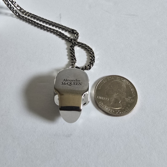 Alexander McQueen Skull Necklace Silver - Picture 6 of 9